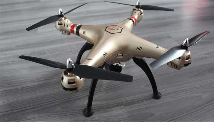 Syma X8HW obzor drona